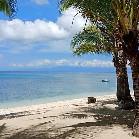 Islandia Beach Resort Siquijor Bagian luar foto